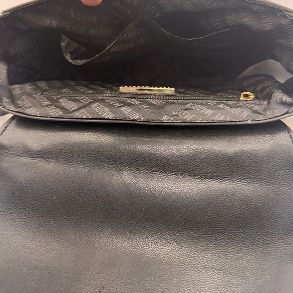 STEVE MADDEN SHERPA CROSSBODY BAG NWT - Picture 8 of 13